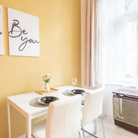 - Comfy With Ac * Budapest