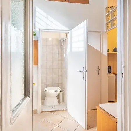 Apartmán - Comfy With Ac Budapešť